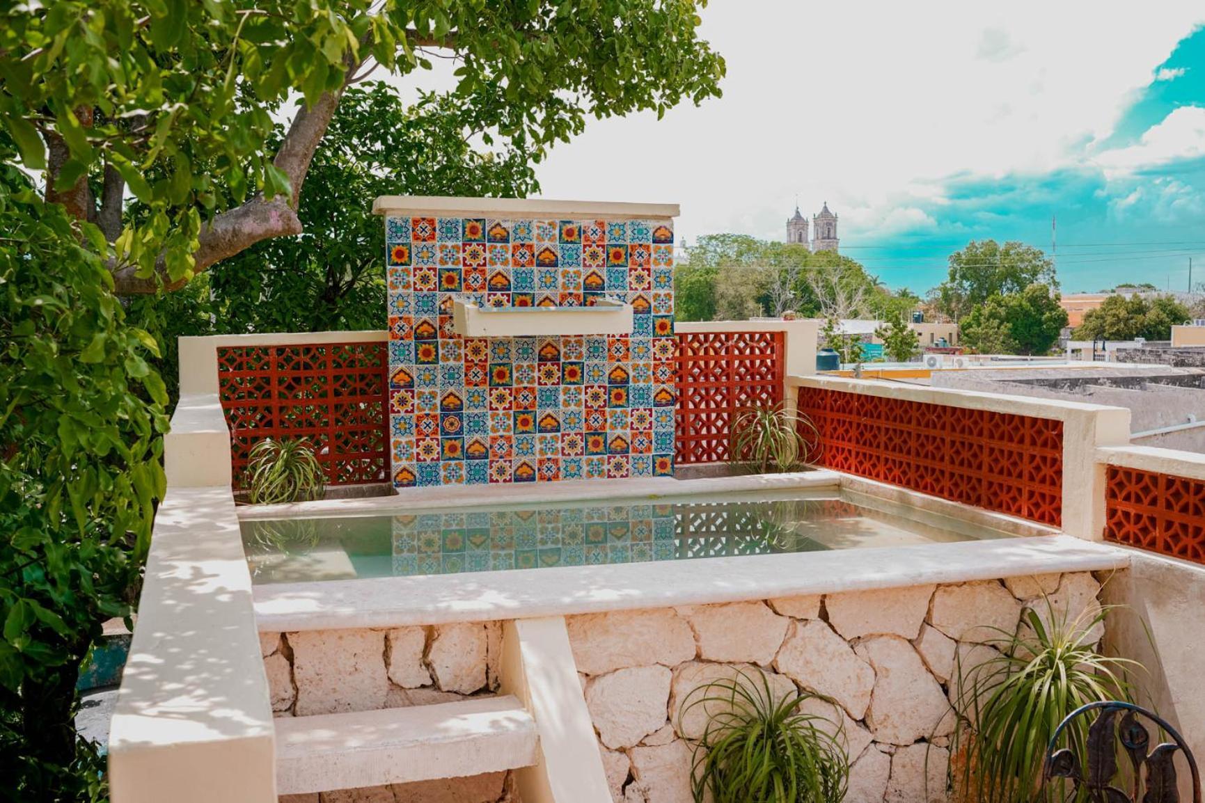 Hostal Tunich Naj & Hotel Valladolid  Rom bilde